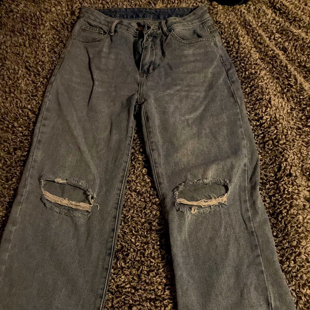 Ripped Petite jeans size medium